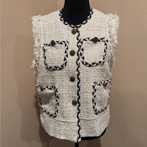 Laundry By Shelli Segal Cream Tweed Fringe Trim Vest with Black Braid